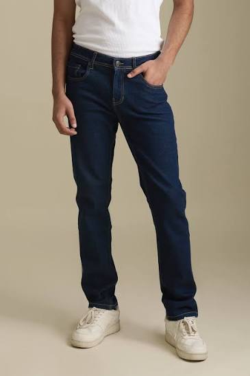 Regular fit image 5